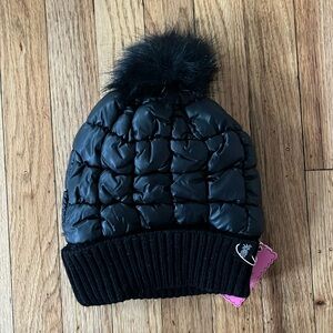Winter Puffy beanie quilted hat. NWT